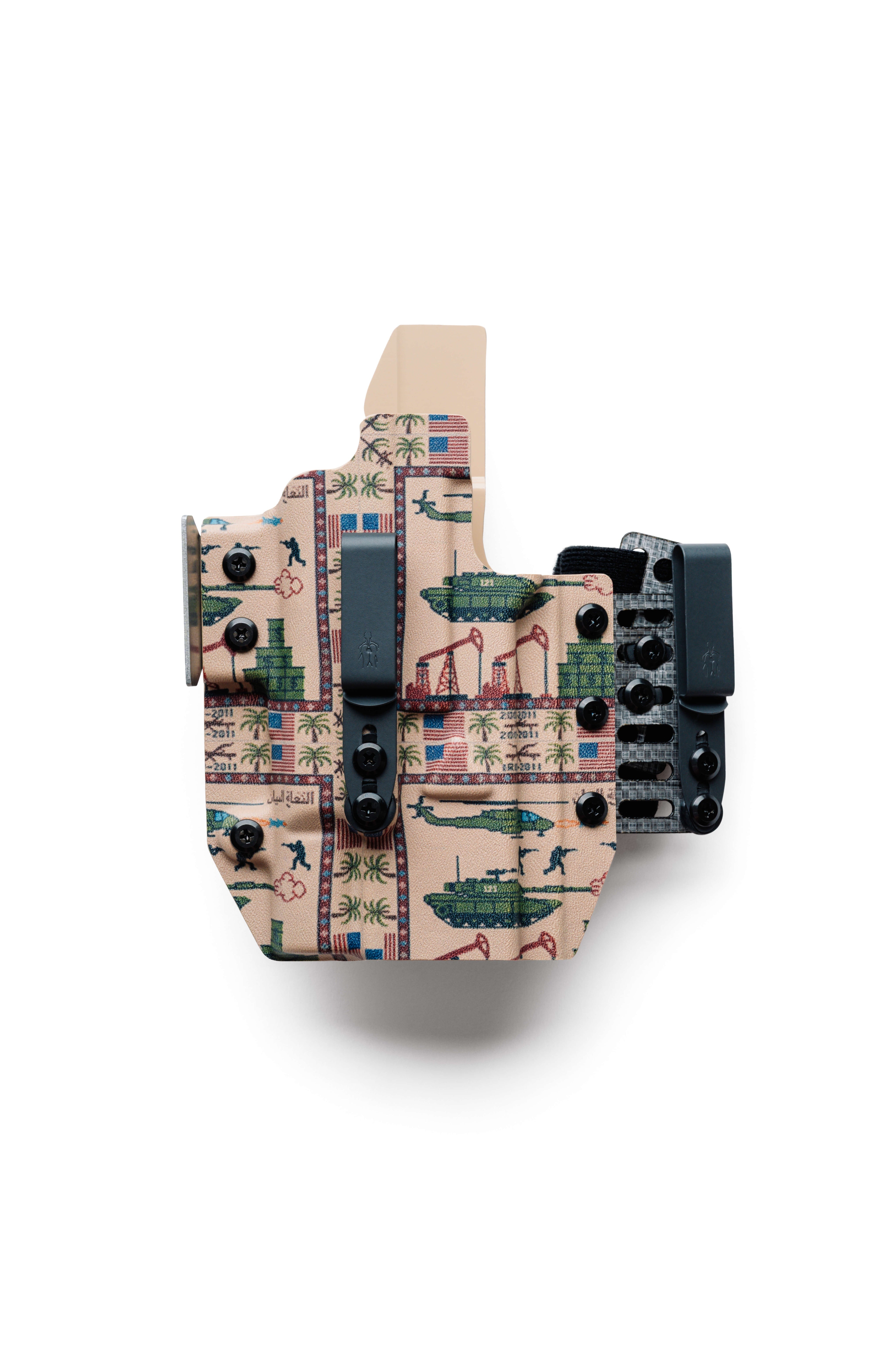 a kydex holster in GWOT WAR RUG