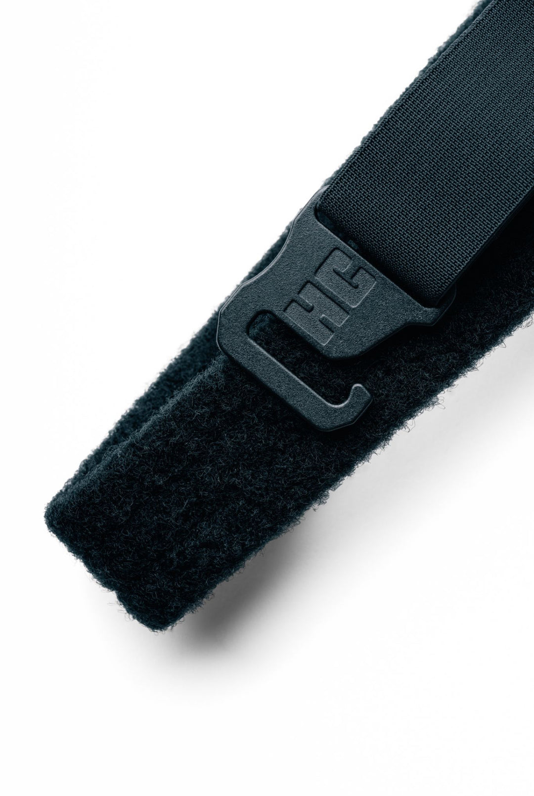 AYCHE BLEM Constantine Concealed Velcro Belt worn by a person, showing the discreet closure and sleek black design.